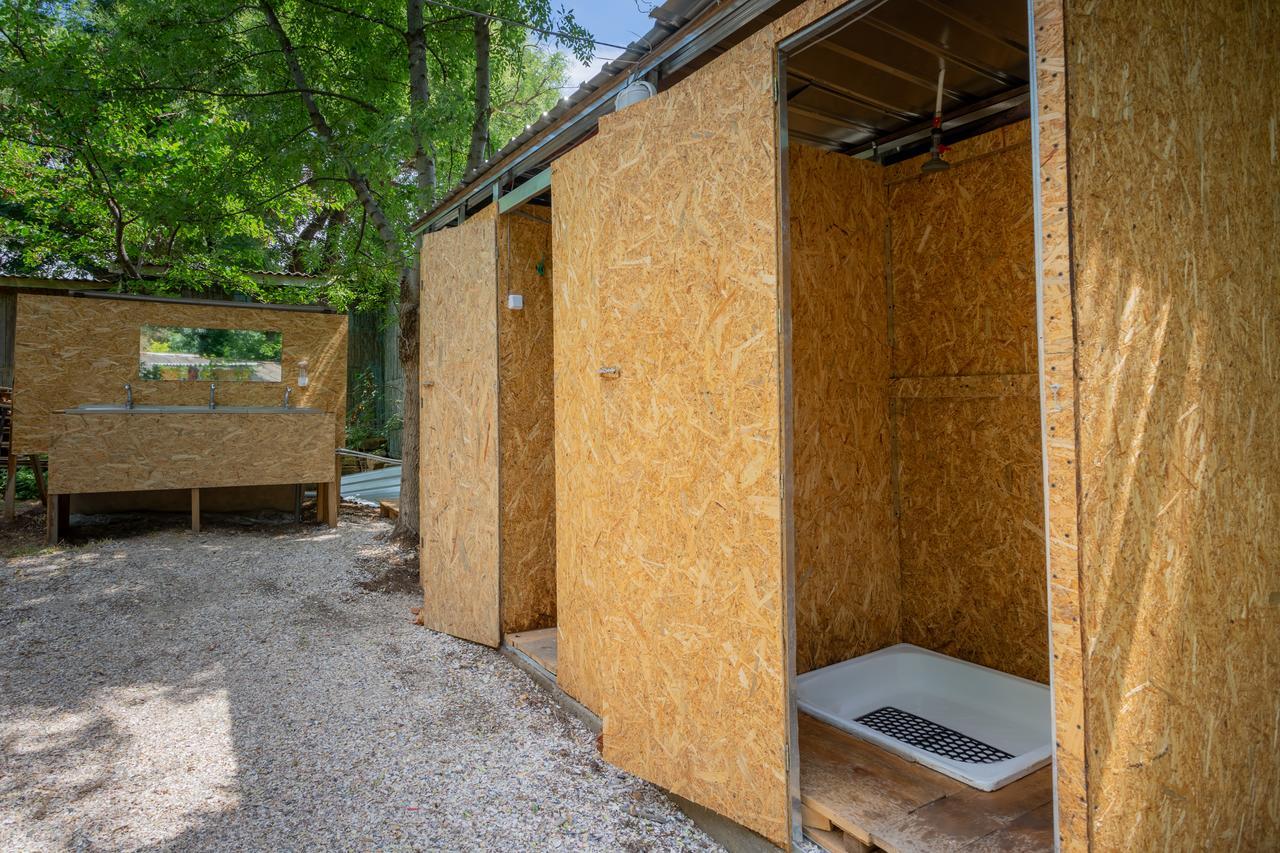 Steller Hostel & Camping Одеса Екстериор снимка