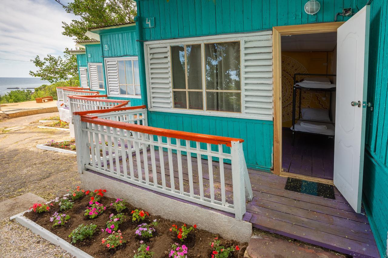 Steller Hostel & Camping Одеса Екстериор снимка